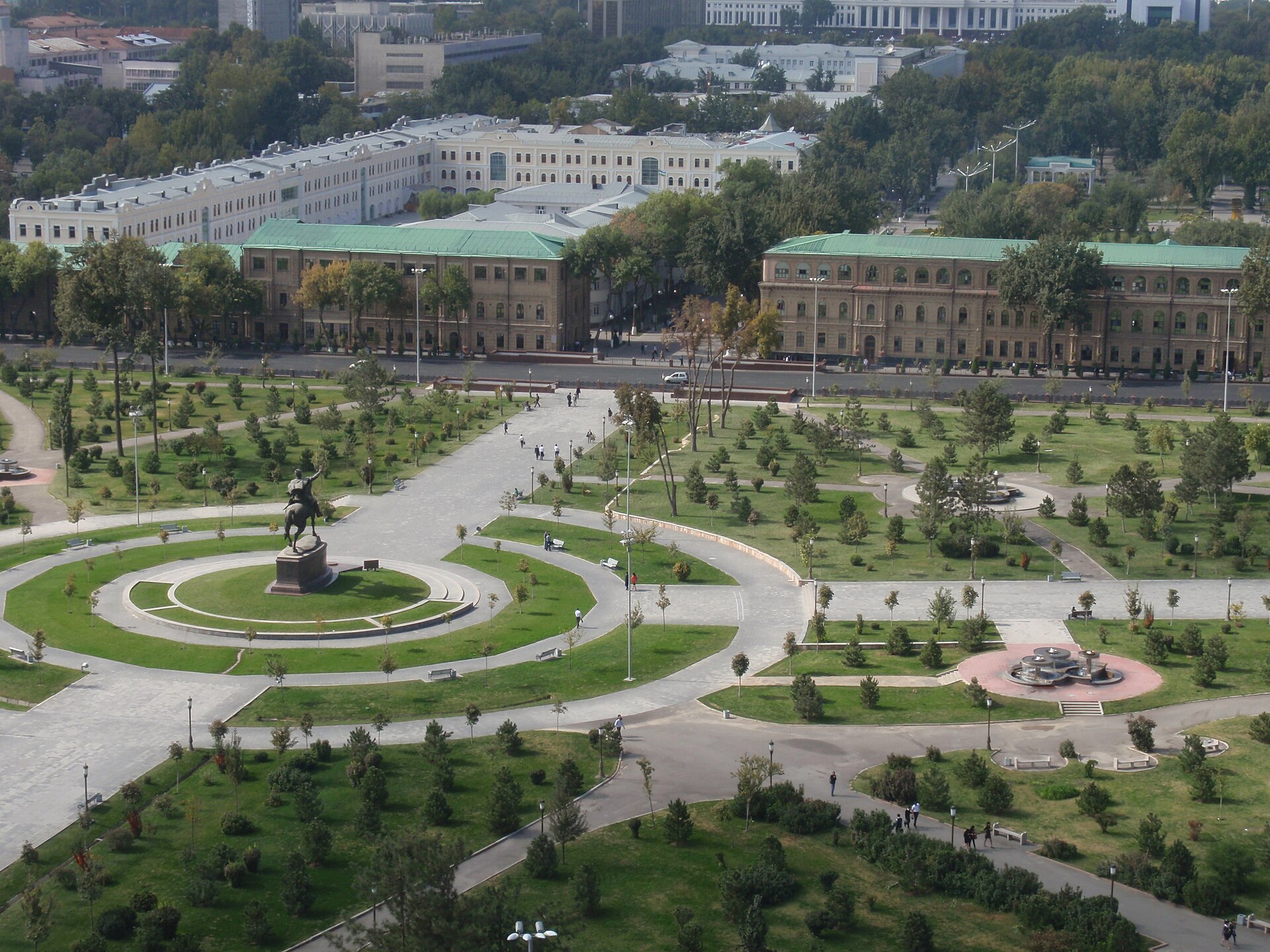 Amir Timur Square