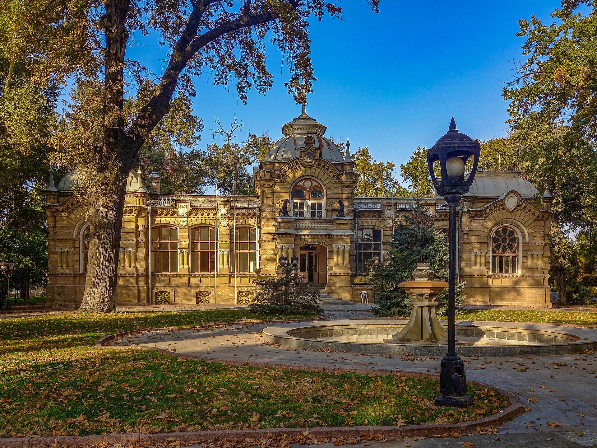 Romanov Palace